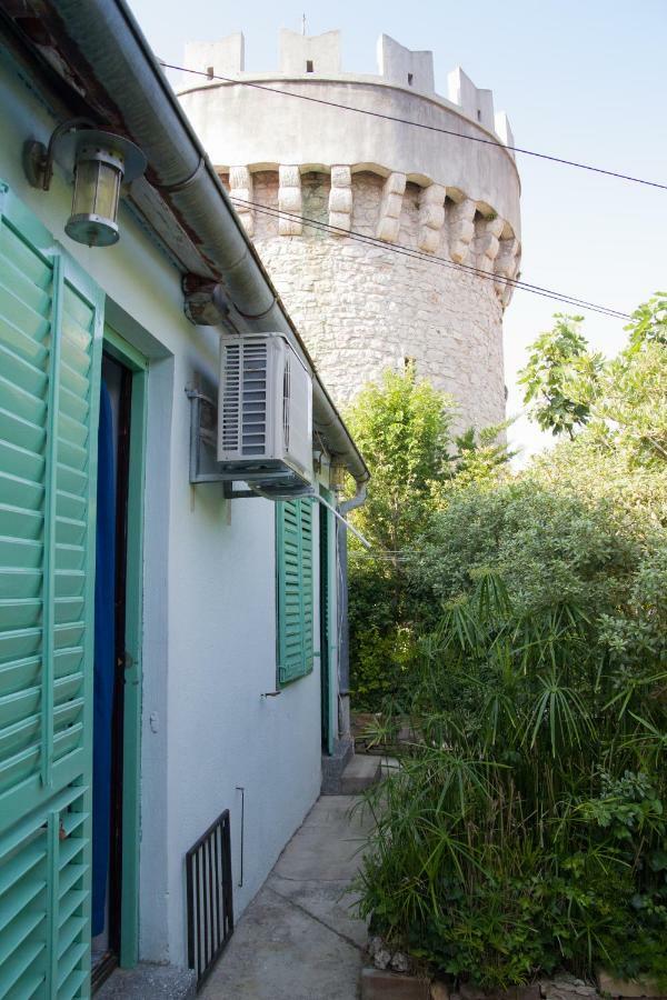 Karmen Veli Losinj Exterior photo