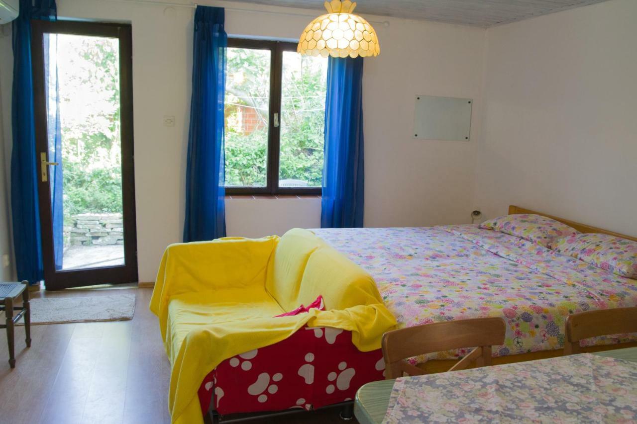 Karmen Veli Losinj Exterior photo